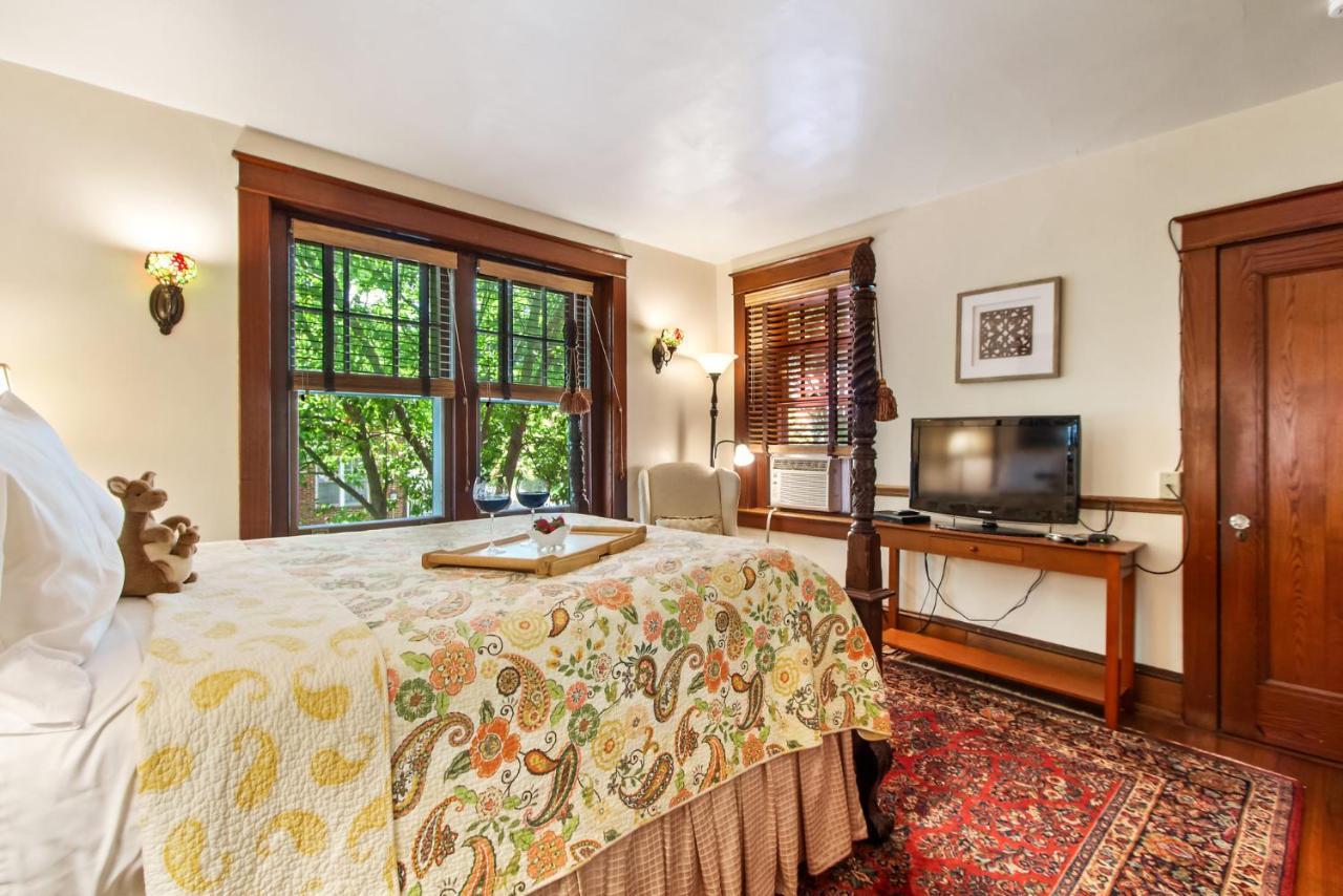 The Australian Walkabout Inn Bed & Breakfast Philadelphia Bagian luar foto