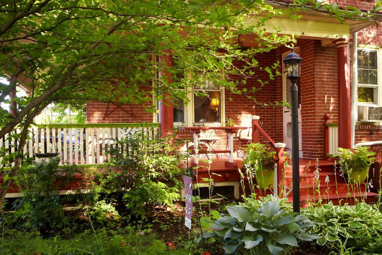 The Australian Walkabout Inn Bed & Breakfast Philadelphia Bagian luar foto